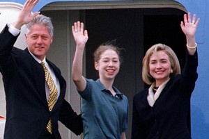 Chùm ảnh con gái duy nhất của gia đình Clinton 